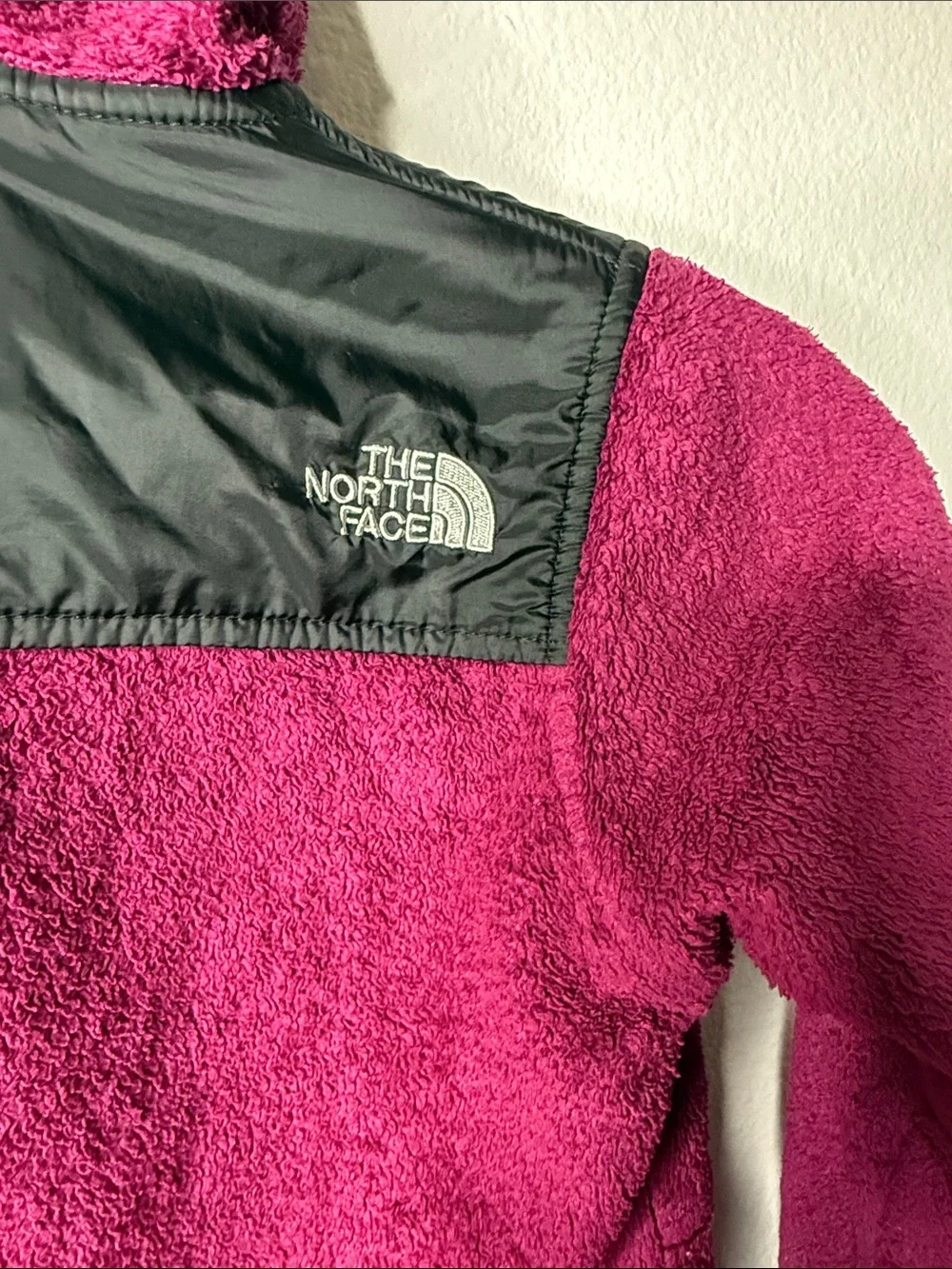 The North Face girls zip front hoodie Small